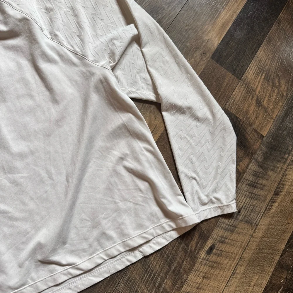 Nike Long Sleeve Athletic Top - Pale Cream/Off-White
